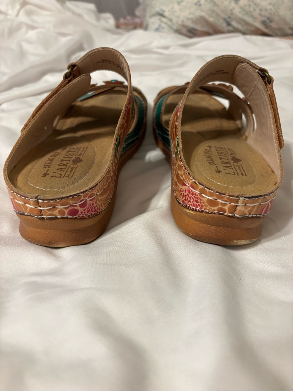 L’Artiste Spring Step Women’s 39 Floral Leather Sandals Teal Multicolor Boho - Picture 4 of 7